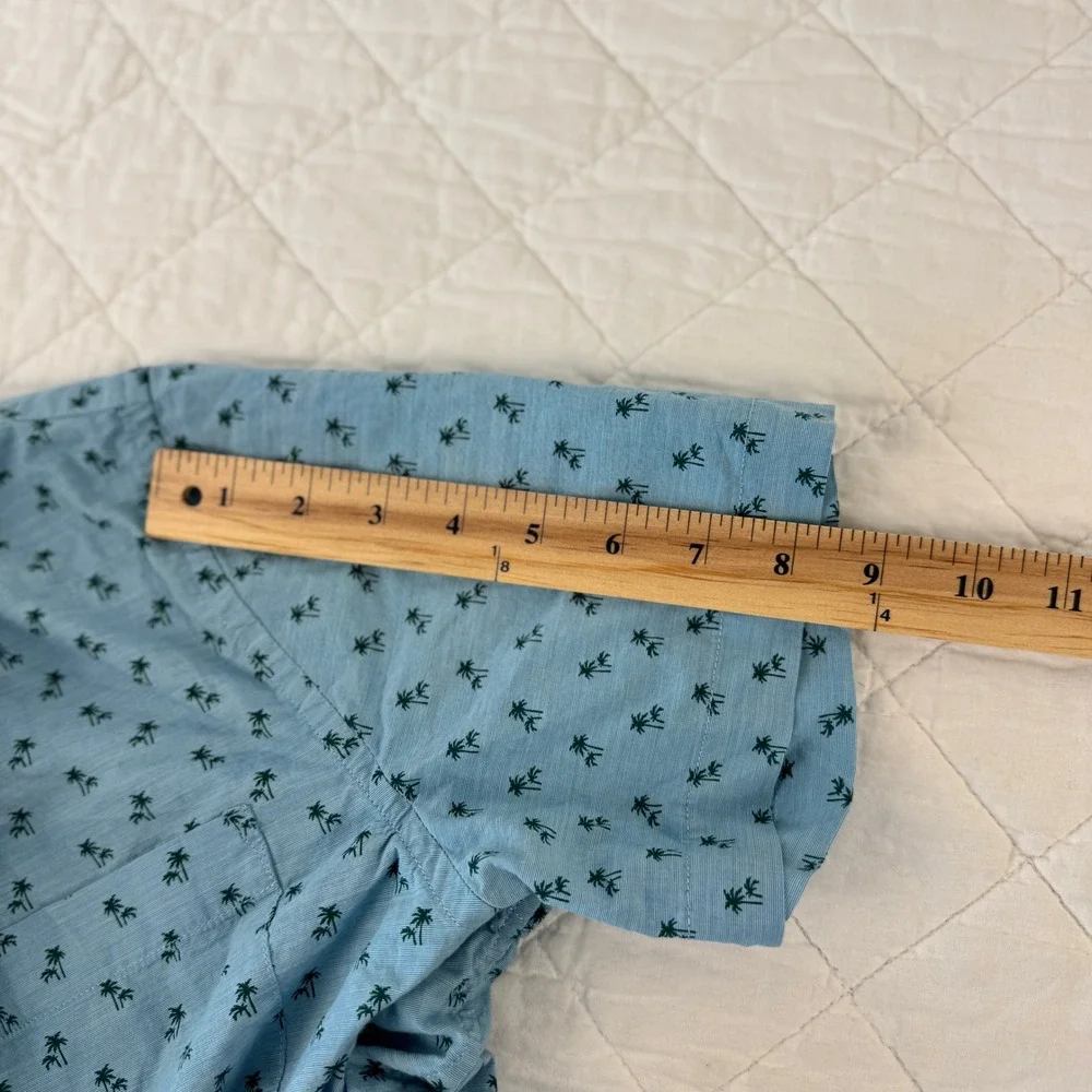 Banana Republic excellent pre
